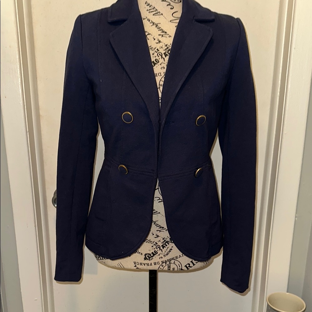 H&M Navy Blue Fitted Blazer with Notched Lapels and two pockets- lined Sz 4